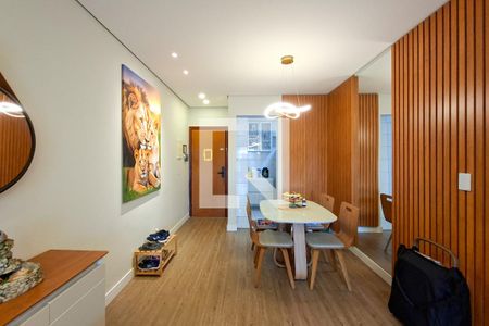 Sala de apartamento para alugar com 3 quartos, 135m² em Guilhermina, Praia Grande