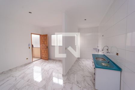 Cozinha e Área de Serviço de apartamento para alugar com 2 quartos, 58m² em Cidade Patriarca, São Paulo