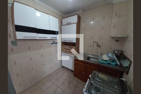 Cozinha de apartamento para alugar com 1 quarto, 34m² em Itararé, Santos
