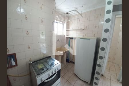 Cozinha de apartamento para alugar com 1 quarto, 34m² em Itararé, Santos
