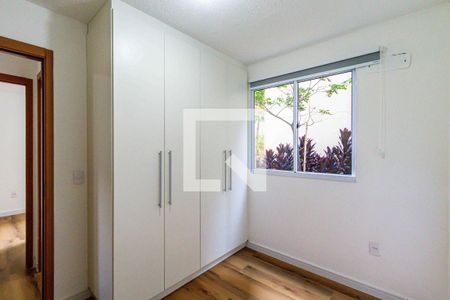 Quarto 02 de apartamento para alugar com 2 quartos, 50m² em Jardim Arpoador, São Paulo