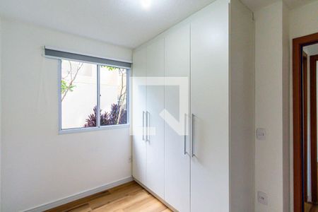 Quarto 01 de apartamento para alugar com 2 quartos, 50m² em Jardim Arpoador, São Paulo