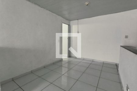 Casa para alugar com 1 quarto, 4m² em Curicica, Rio de Janeiro