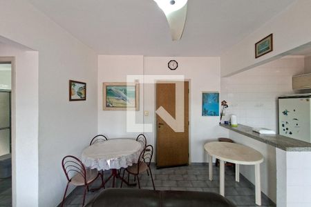 Sala de apartamento para alugar com 2 quartos, 70m² em Jardim Imperador, Praia Grande
