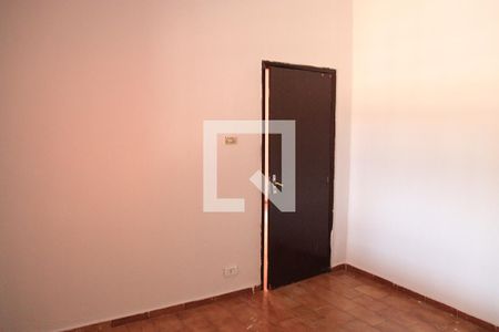 Quarto 01 de casa para alugar com 3 quartos, 220m² em Setor Crimeia Oeste, Goiânia