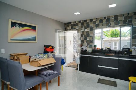 CozinhaCozinha de casa para alugar com 2 quartos, 80m² em Itaipu, Niterói