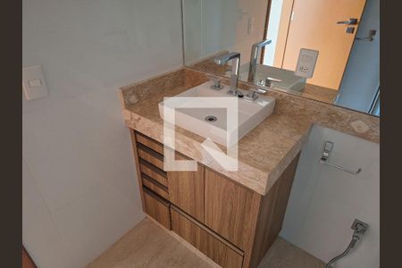 Banheiro de apartamento para alugar com 2 quartos, 113m² em Chora Menino, São Paulo
