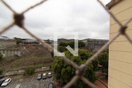 Vista da Sala de apartamento para alugar com 2 quartos, 41m² em Jardim Danfer, São Paulo