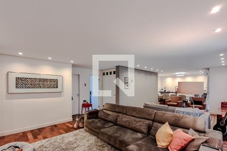 Sala de apartamento à venda com 3 quartos, 176m² em Cambuci, São Paulo