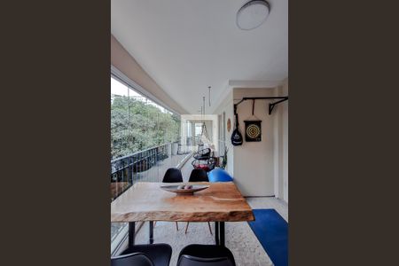 Sala de apartamento à venda com 3 quartos, 176m² em Cambuci, São Paulo