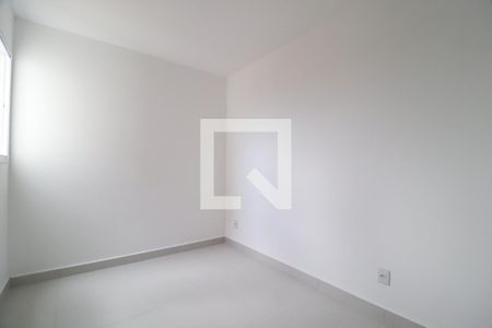 Quarto 2 - Suíte de apartamento para alugar com 2 quartos, 52m² em Laranjeiras, Uberlândia