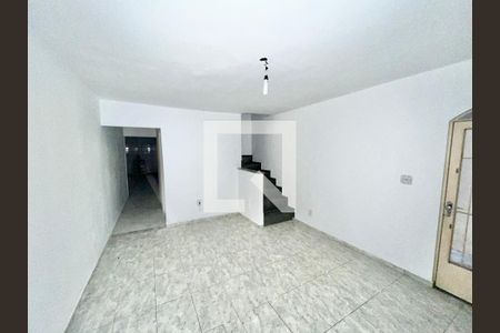 Casa à venda com 4 quartos, 300m² em Lauzane Paulista, São Paulo