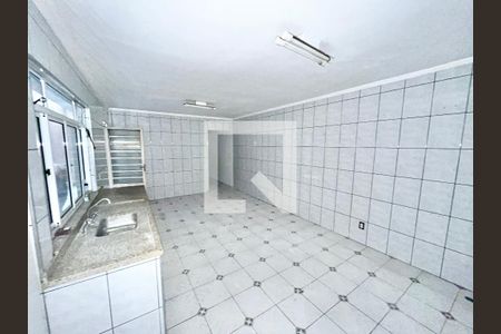 Casa à venda com 4 quartos, 300m² em Lauzane Paulista, São Paulo