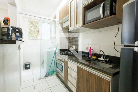 Cozinha e Área de Serviço de apartamento para alugar com 2 quartos, 64m² em Jardim Santa Clara, Taubaté