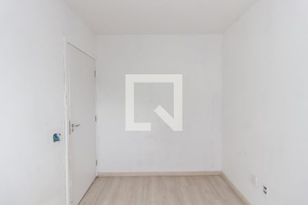 Quarto 2 de apartamento para alugar com 2 quartos, 39m² em Itaim Paulista, São Paulo
