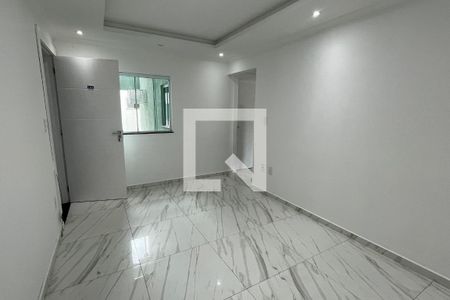 Sala de apartamento para alugar com 3 quartos, 100m² em Vila Sarapui, Duque de Caxias