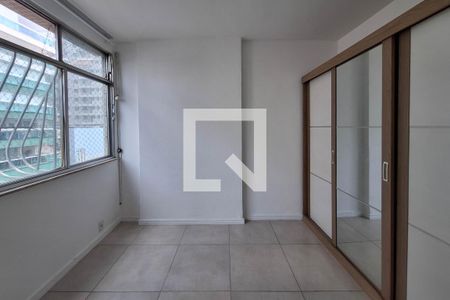 Quarto 2 de apartamento à venda com 2 quartos, 75m² em Icaraí, Niterói