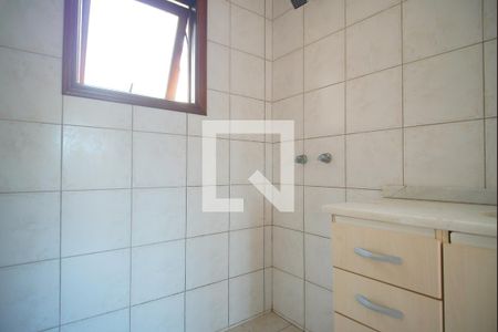 Banheiro da Suíte de apartamento para alugar com 2 quartos, 167m² em São João, Porto Alegre