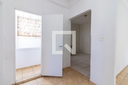 Sala de casa à venda com 2 quartos, 60m² em Jardim Franca, São Paulo