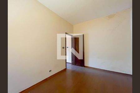 Quarto 2 de casa à venda com 2 quartos, 300m² em Bela Vista, Osasco