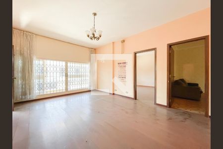 Sala de casa à venda com 2 quartos, 300m² em Bela Vista, Osasco