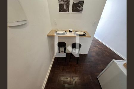 Hall de entrada de kitnet/studio para alugar com 1 quarto, 32m² em Centro, Rio de Janeiro
