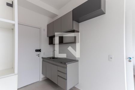 Quarto / Cozinha de kitnet/studio para alugar com 1 quarto, 33m² em Vila Sonia, São Paulo