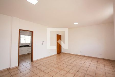 Sala de apartamento para alugar com 3 quartos, 100m² em Tabajaras, Uberlândia
