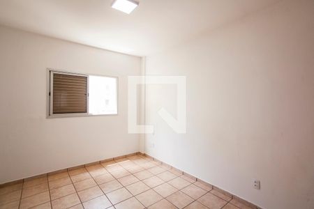 Suite de apartamento para alugar com 3 quartos, 100m² em Tabajaras, Uberlândia