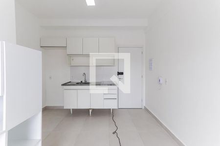 Sala / Cozinha de apartamento à venda com 1 quarto, 34m² em Vila Sonia, São Paulo