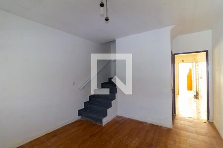 Sala de casa para alugar com 2 quartos, 68m² em Vila Tolstoi, São Paulo