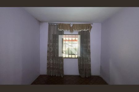Quarto 1 de casa para alugar com 3 quartos, 123m² em Baeta Neves, Santo André
