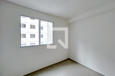 Quarto 2 de apartamento para alugar com 2 quartos, 43m² em Penha de França, São Paulo