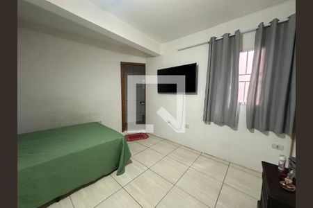 Suíte de casa para alugar com 2 quartos, 170m² em Jardim Florida, Barueri
