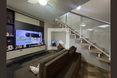 Sala de casa para alugar com 2 quartos, 170m² em Jardim Florida, Barueri