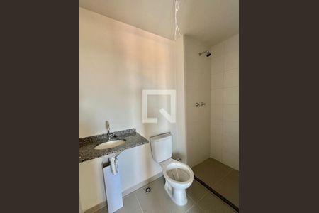 Banheiro de apartamento à venda com 2 quartos, 66m² em Parque Industrial, Campinas