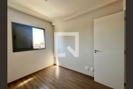 Quarto de apartamento à venda com 2 quartos, 66m² em Parque Industrial, Campinas