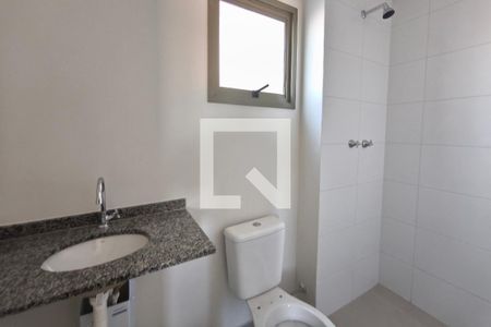 Banheiro Suíte de apartamento à venda com 2 quartos, 65m² em Parque Industrial, Campinas