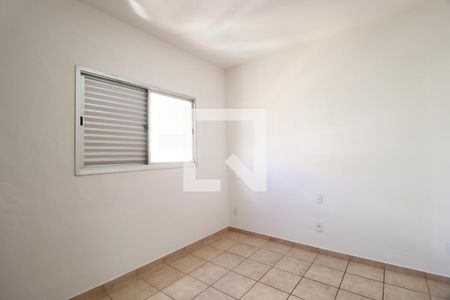 Quarto 2 de apartamento para alugar com 3 quartos, 100m² em Tabajaras, Uberlândia