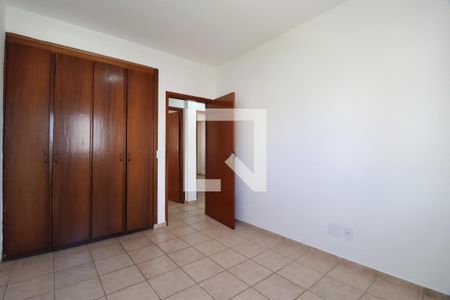 Quarto 1 de apartamento para alugar com 3 quartos, 100m² em Tabajaras, Uberlândia