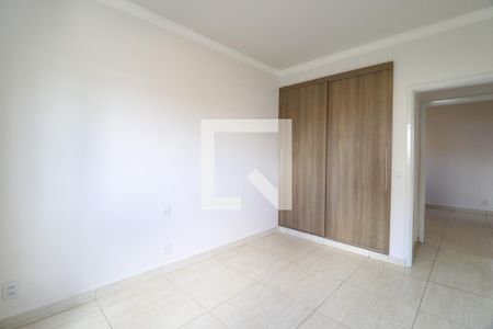 Quarto 1 de apartamento para alugar com 3 quartos, 100m² em Tabajaras, Uberlândia