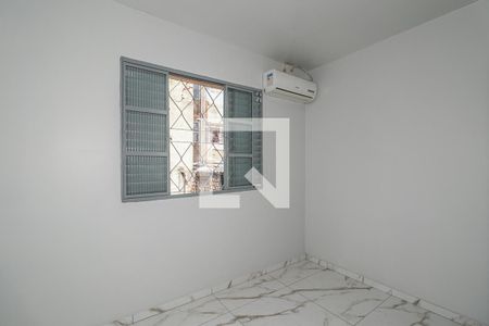 Quarto 2 de apartamento para alugar com 2 quartos, 57m² em Santa Rosa de Lima, Porto Alegre