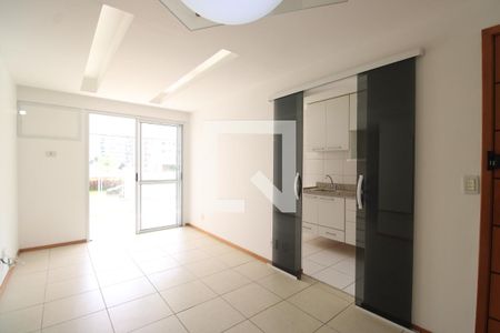 Sala de apartamento à venda com 3 quartos, 75m² em Barra da Tijuca, Rio de Janeiro