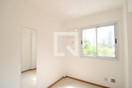 Quarto 1 de apartamento à venda com 3 quartos, 75m² em Barra da Tijuca, Rio de Janeiro