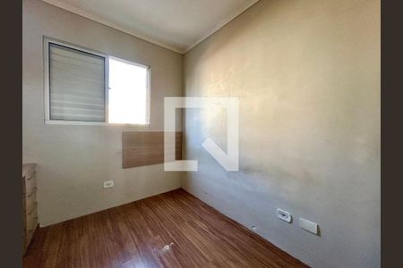 Quarto 1 de apartamento para alugar com 3 quartos, 63m² em Jardim Flor da Montanha, Guarulhos