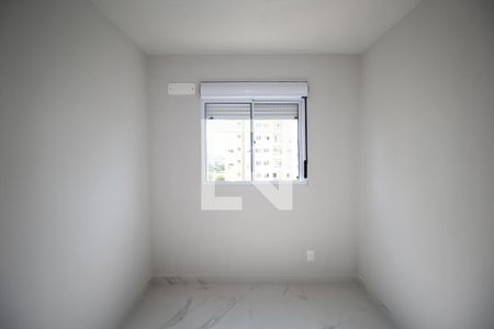 Quarto 1 de apartamento para alugar com 2 quartos, 57m² em Humaitá, Porto Alegre