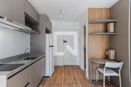 Sala / Cozinha de apartamento para alugar com 1 quarto, 26m² em Butantã, São Paulo