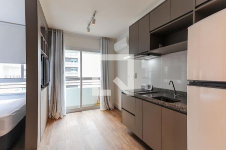 Sala / Cozinha de apartamento para alugar com 1 quarto, 26m² em Butantã, São Paulo