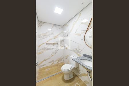 Banheiro de casa para alugar com 1 quarto, 40m² em Jardim Analia Franco, São Paulo