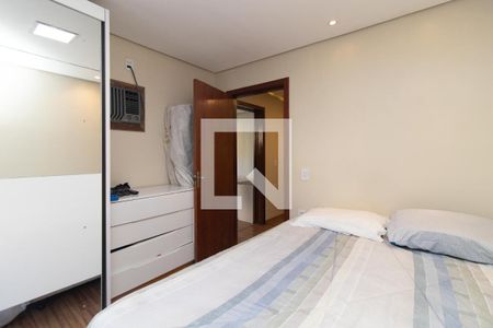 Quarto 1 de casa à venda com 2 quartos, 100m² em Glória, Porto Alegre